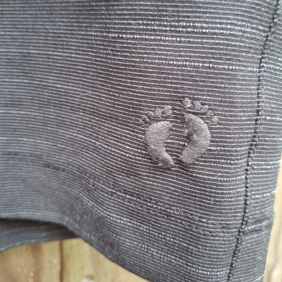 Hang Ten Men's Charcoal Flat Front Shorts - Picture 2 of 5